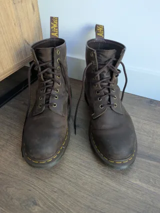 Botas Dr. Martens 1460 Crazy Horse T43