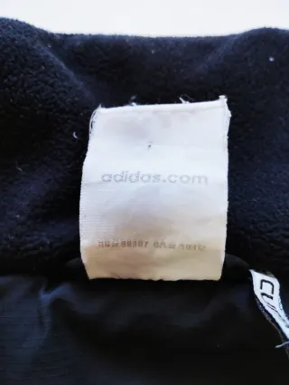 Chaqueta acolchada Adidas negra
