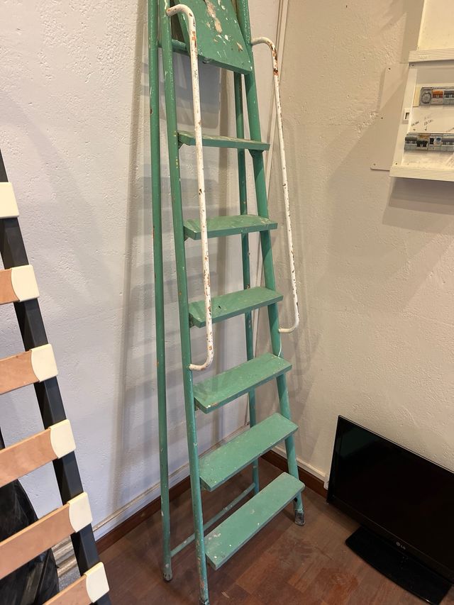 Escalera verde