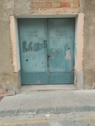 Puerta de garaje metálica
