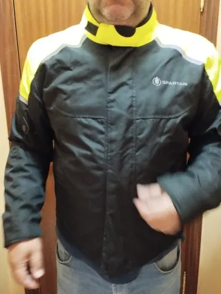 Cazadora de moto Spartan
