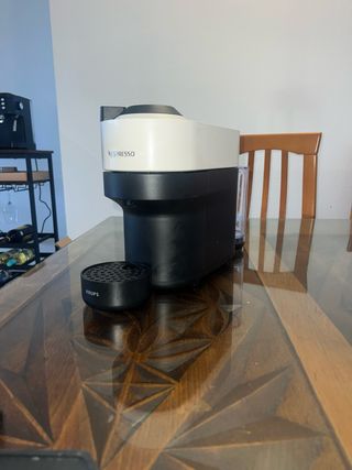 Cafetera Nespresso vertuo pop