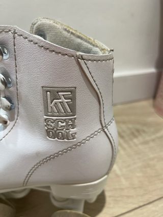 Patines blancos talla 30 marca School