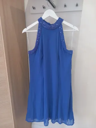 Abito blu con perline e strass