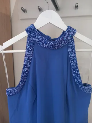 Abito blu con perline e strass