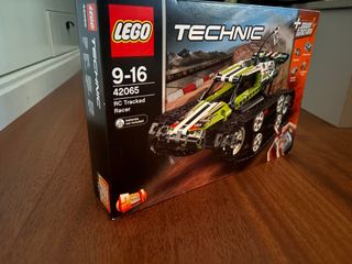 LEGO Technic 42065 RC Tracked Racer
