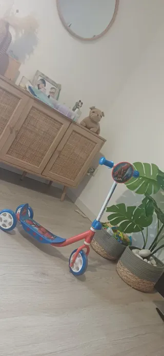 Patinete Spiderman 3 Ruedas Niño