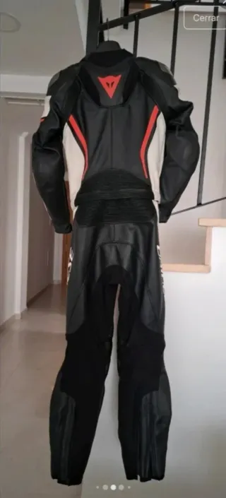 Mono Dainese T40 (S) Cuero Negro/Blanco/Rojo