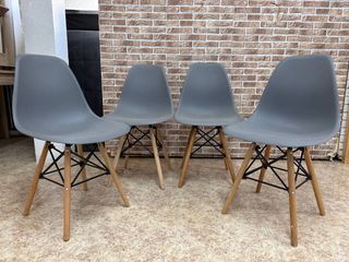Confezione da 4 sedie nordiche bianche o grigie o nere NUOVE