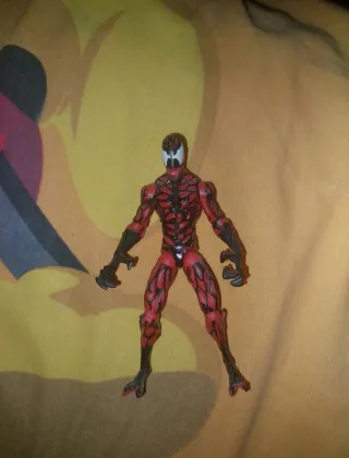 Figura Carnage Marvel Universe