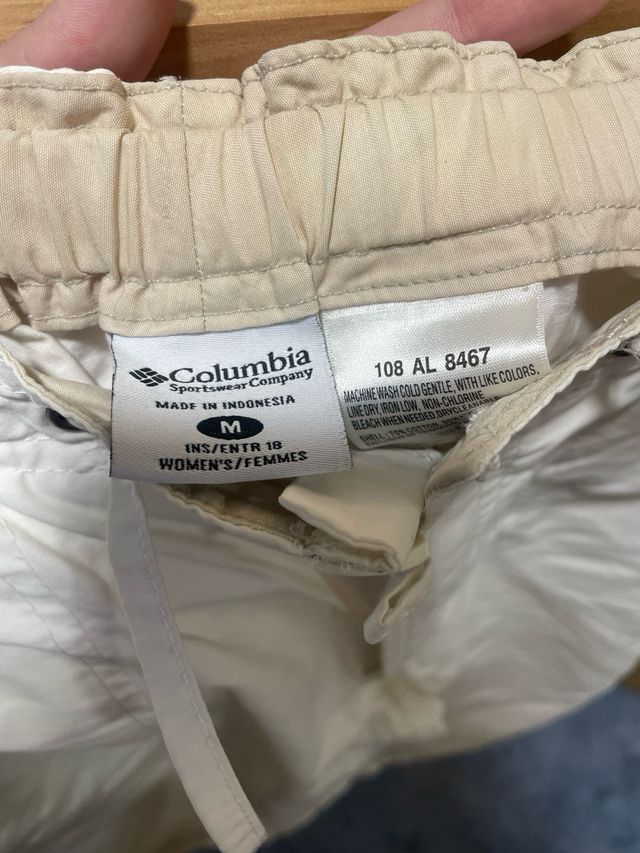 Pantalón Columbia Blanco Impermeable Corto