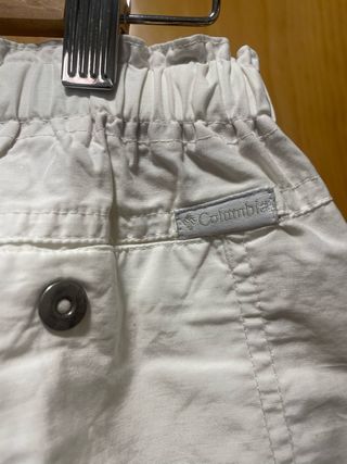 Pantalón Columbia Blanco Impermeable Corto