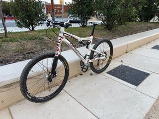 Bicicleta Cannondale RZ120 Lefty