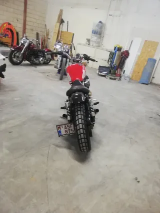 Escape Harley Davidson Sportster 2001