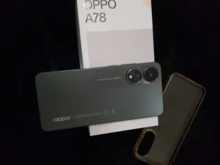 OPPO A78 completamente nero