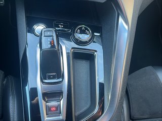 Peugeot 3008 2.0BLUEHDI 133KW (180CV) GT AUTO S&S