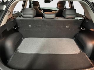 Kia Niro 1.6 GDi HEV 104kW (141CV) Drive