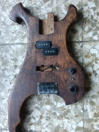 Cuerpo Bajo Hecho artesanal