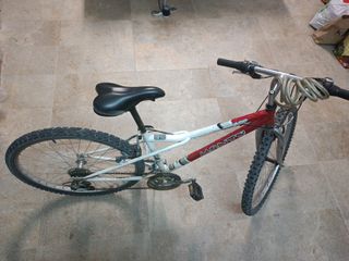 Bicicleta Monty BTT original