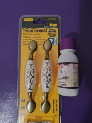 Cassettiera vintage viola da restaurare