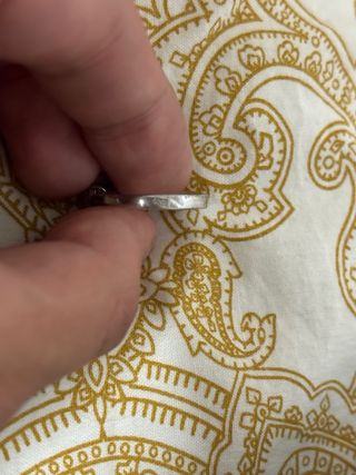 Anillo de plata con detalles