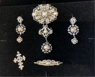 Aderezo Fallera Niña Plata y Perlas y brillantes