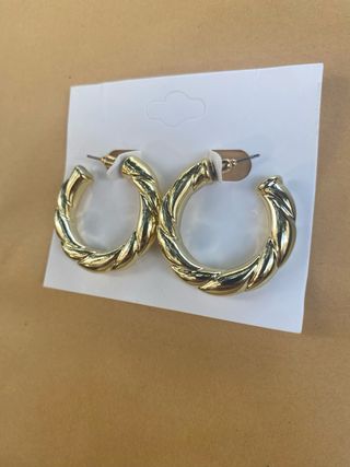 Pendientes aro dorados trenzados