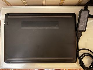 HP i3-10gen SSD RAM 8GB GARANTÍA IMPOLUTO