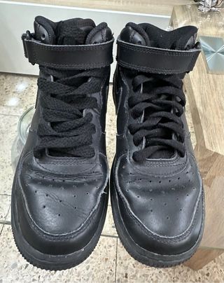 Zapatillas Nike Air Force 1 Mid Negras