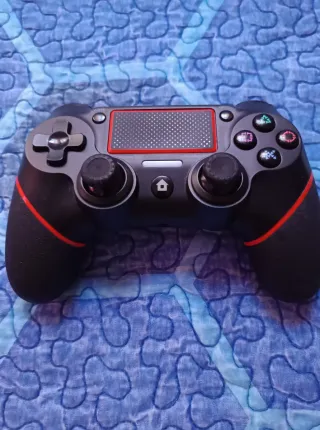 Mando Compatible PS4 Negro con Rojo