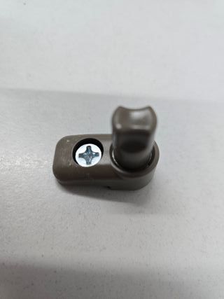 Cerradura puerta DOMETIC