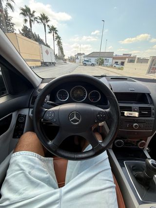 Mercedes-Benz Clase C 2011