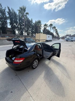 Mercedes-Benz Clase C 2011