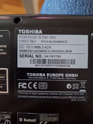 Ordenador portátil Toshiba negro