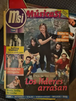 LOTE DE REVISTAS SUPER POP Y MÁS EN BUEN ESTADO