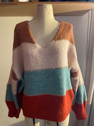 Jersey cuello pico rayas colores otoñales