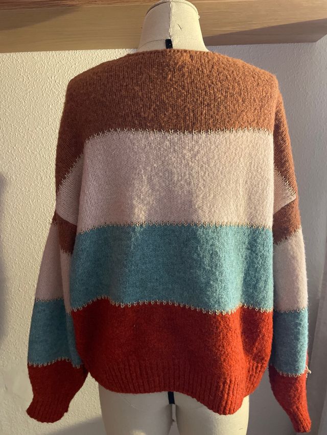 Jersey cuello pico rayas colores otoñales