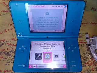 Nintendo DSi XL Azul