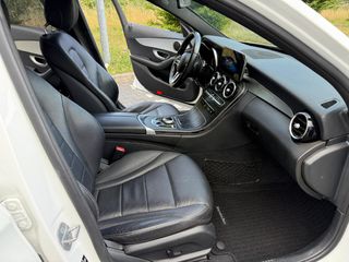 Mercedes-Benz Clase C 220 Sedan Automático