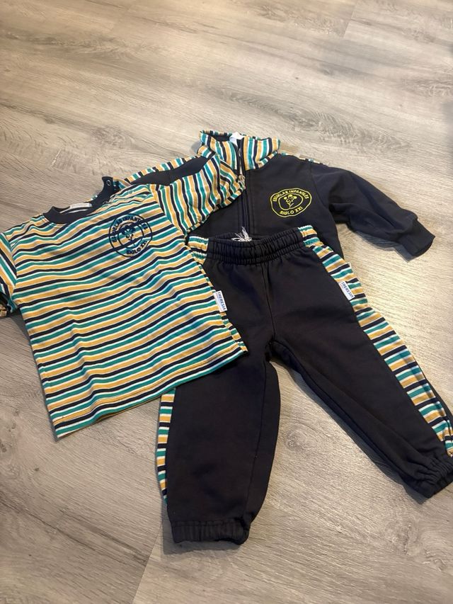 Chándal guardería Marni Talla 0 Escuelas S XXI