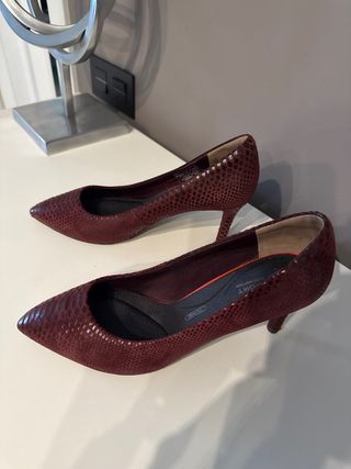Tacones Burdeos Talla 41
