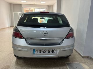 Opel Astra 2008