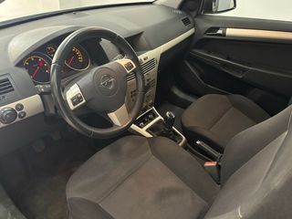 Opel Astra 2008