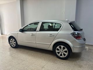 Opel Astra 2008