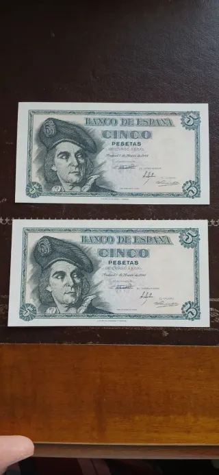 2 Billetes 5 Pesetas Elcano 1945 Correlativos