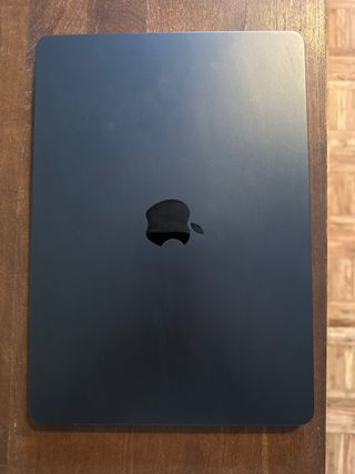 MacBook Air A3113 Azul Medianoche