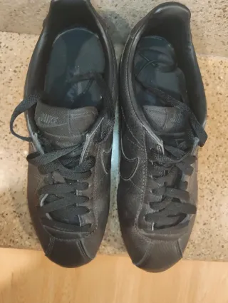 Nike Cortez Negras Piel