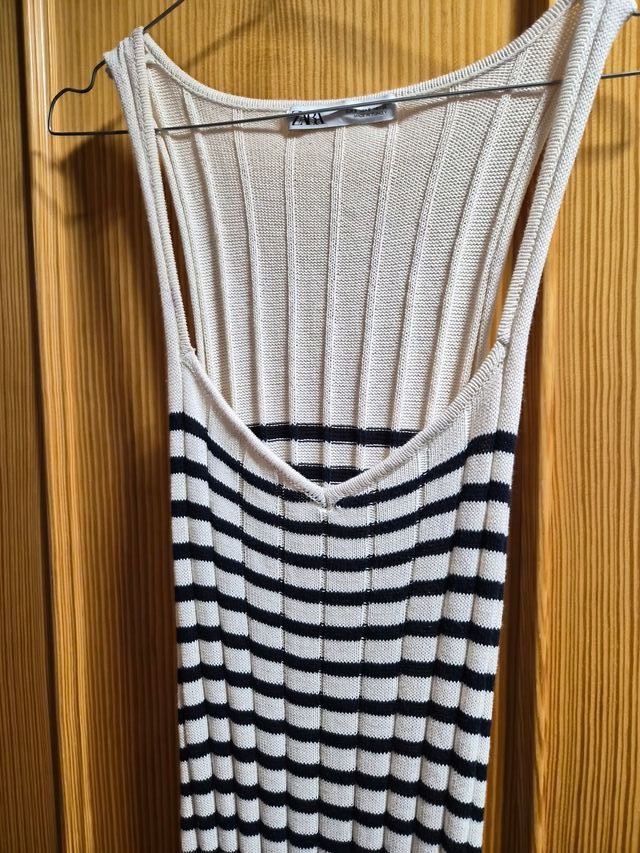 Vestido largo de punto Zara rayas
