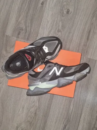 Zapatillas New Balance 9060 Talla 44