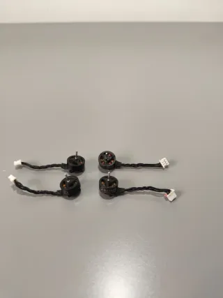 4 Motores Dron BetaFPV 0802 SE 19500kv
